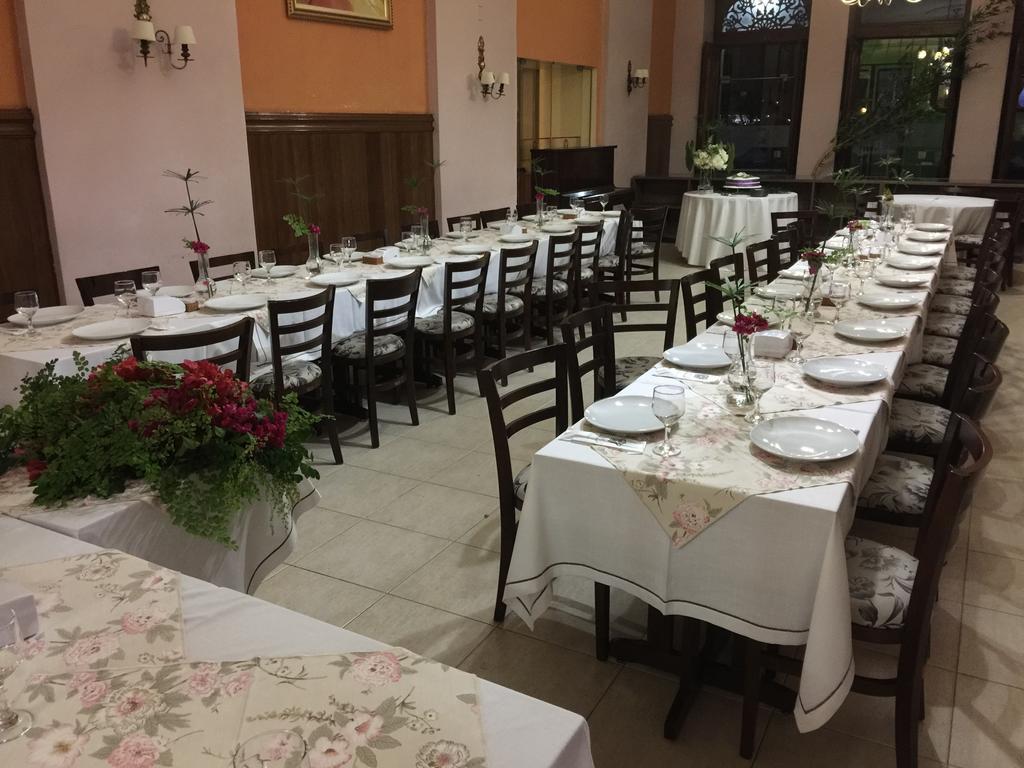 Palace Hotel Кампус-дус-Гойтаказис Экстерьер фото